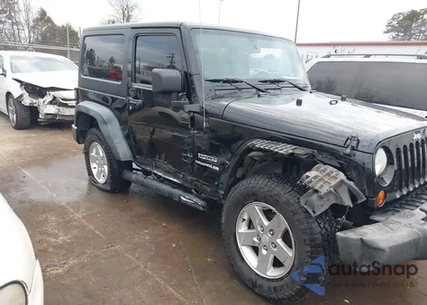2013 Jeep Wrangler Sport z USA, uszkodzony, nr VIN 1C4GJWAG4DL634197